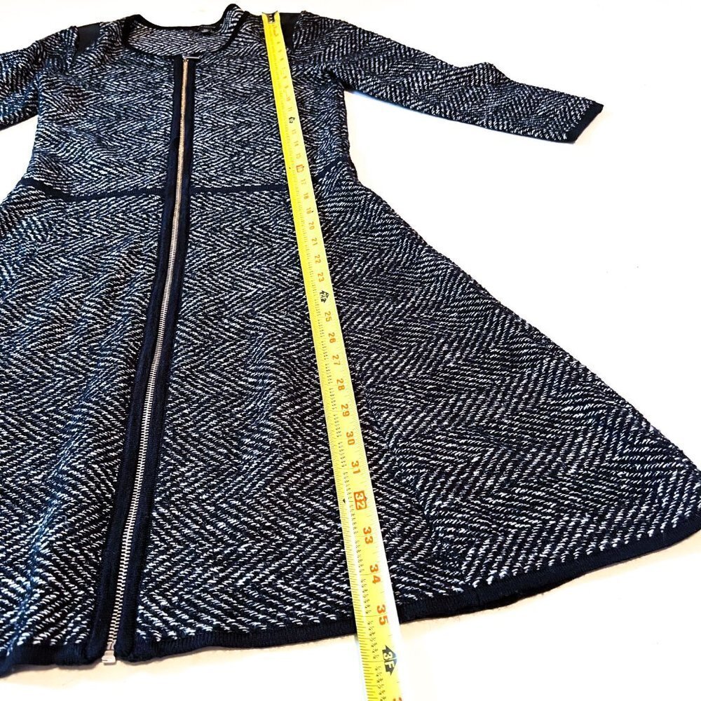 Ann Taylor Chevron Fit & Flare Knit Sweater Dress Short Black White Extra Small - Picture 8 of 10